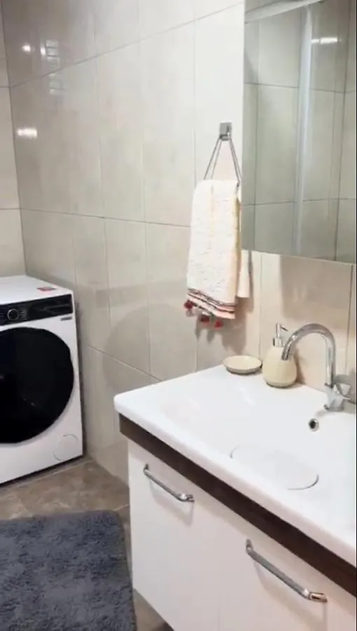 3 Bedroom Apartment At Venara Bagcilar - İstanbul