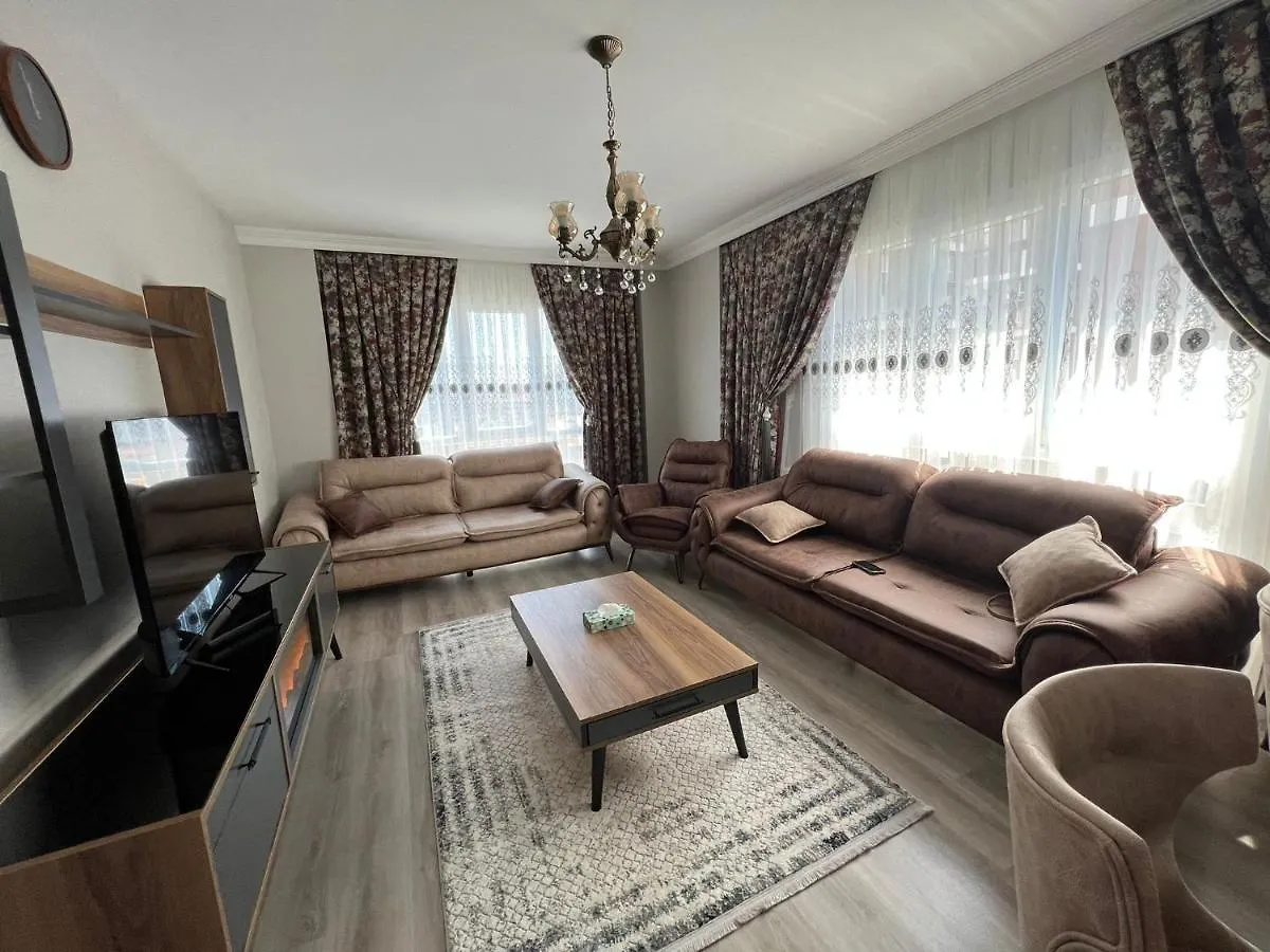 3 Bedroom Apartment At Venara Bagcilar - İstanbul